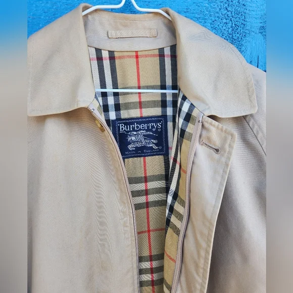 Burberry Authentic jacket - Picture 7 of 11